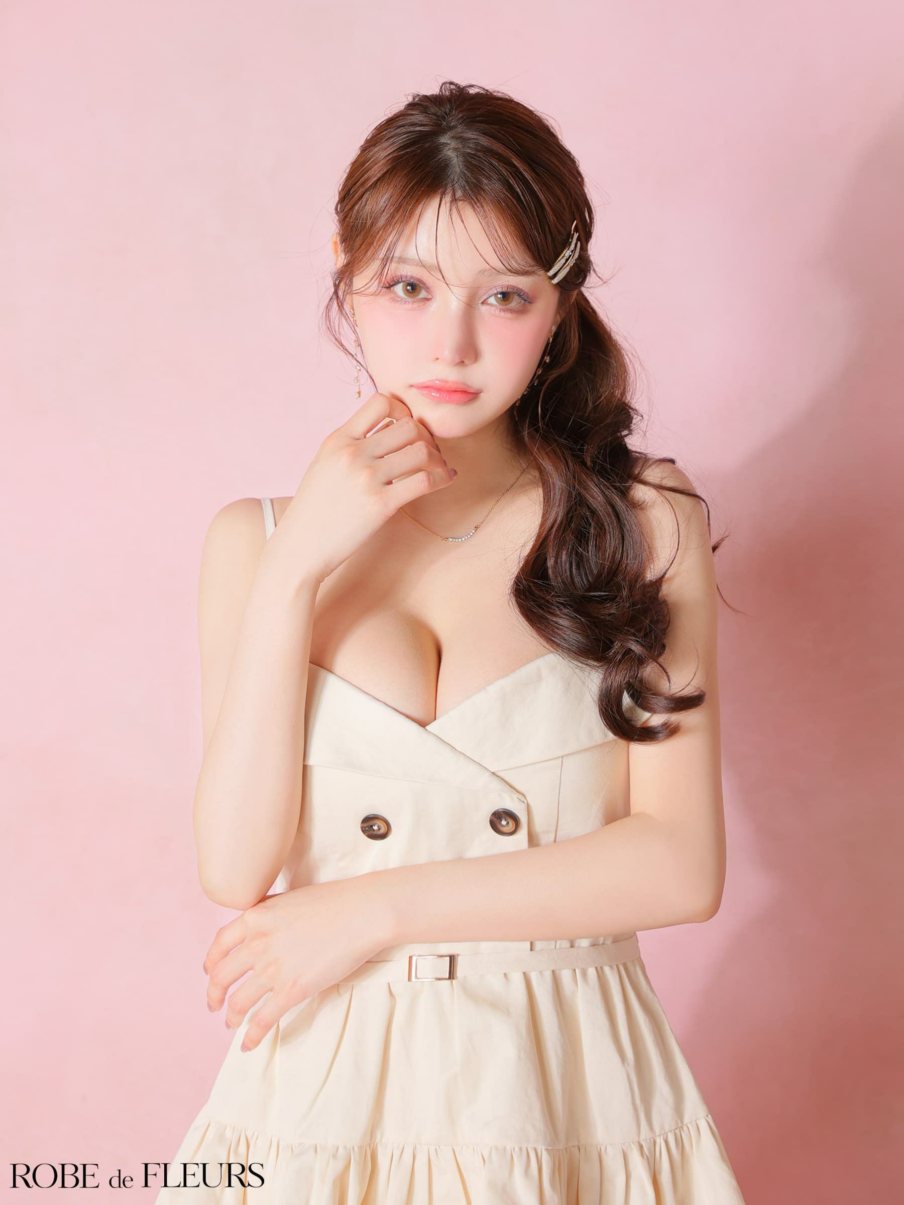 ROBE de FLEURS ローブドフルール 【XSサイズあり】 光沢ツイルダブルボタンティアードミニキャミキャバドレス fm3491-c