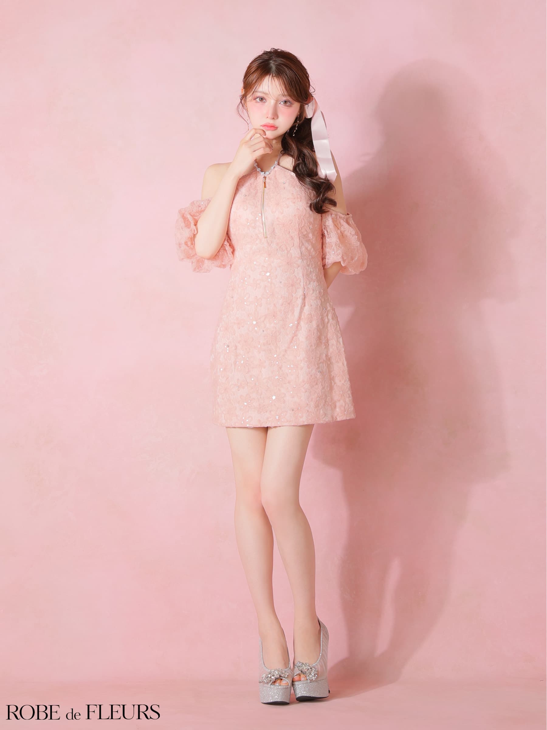 ROBE de FLEURS ローブドフルール 【XSサイズあり】 フラワーレースラメチュールホルタータイトミニキャバドレス fm4404-c