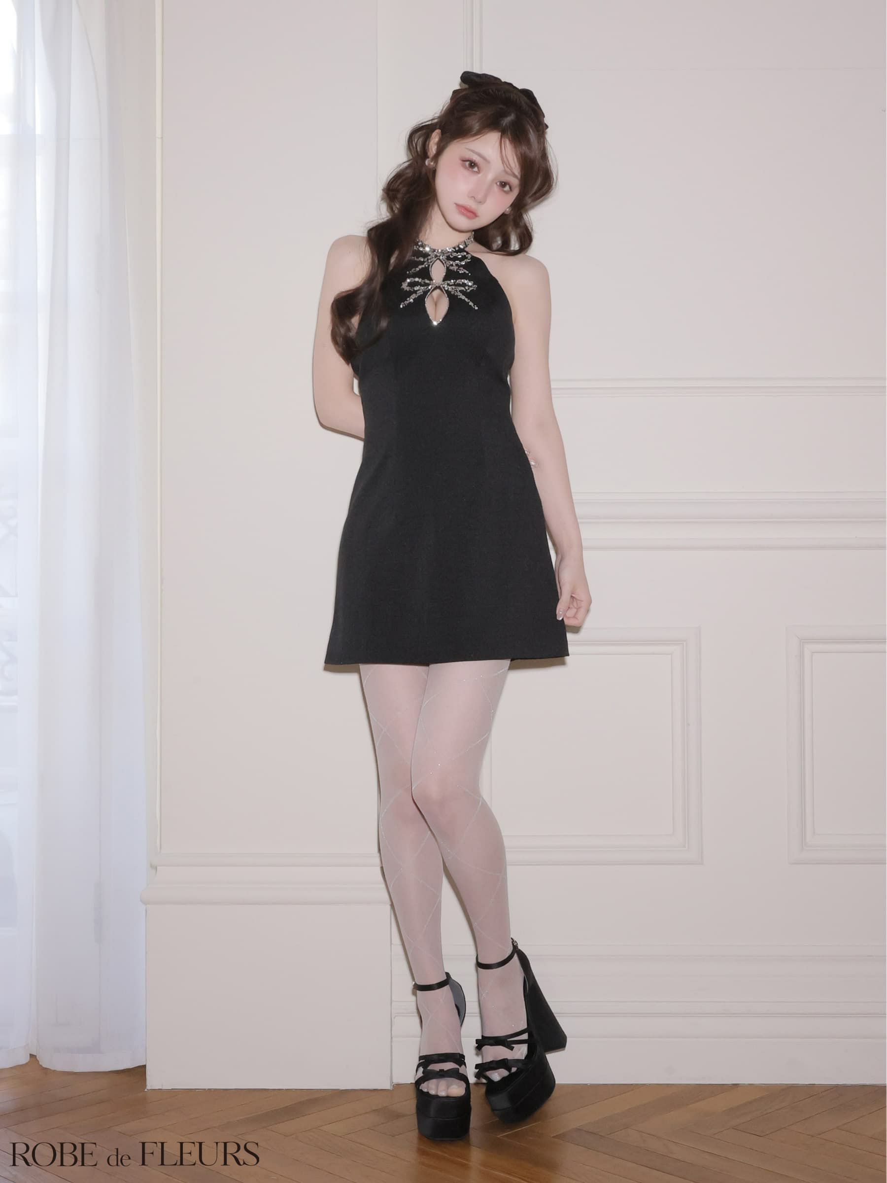 ROBE de FLEURS ローブドフルール 【XSサイズあり】 ツイードビジューリボンホルターミニキャバドレス fm4163-c