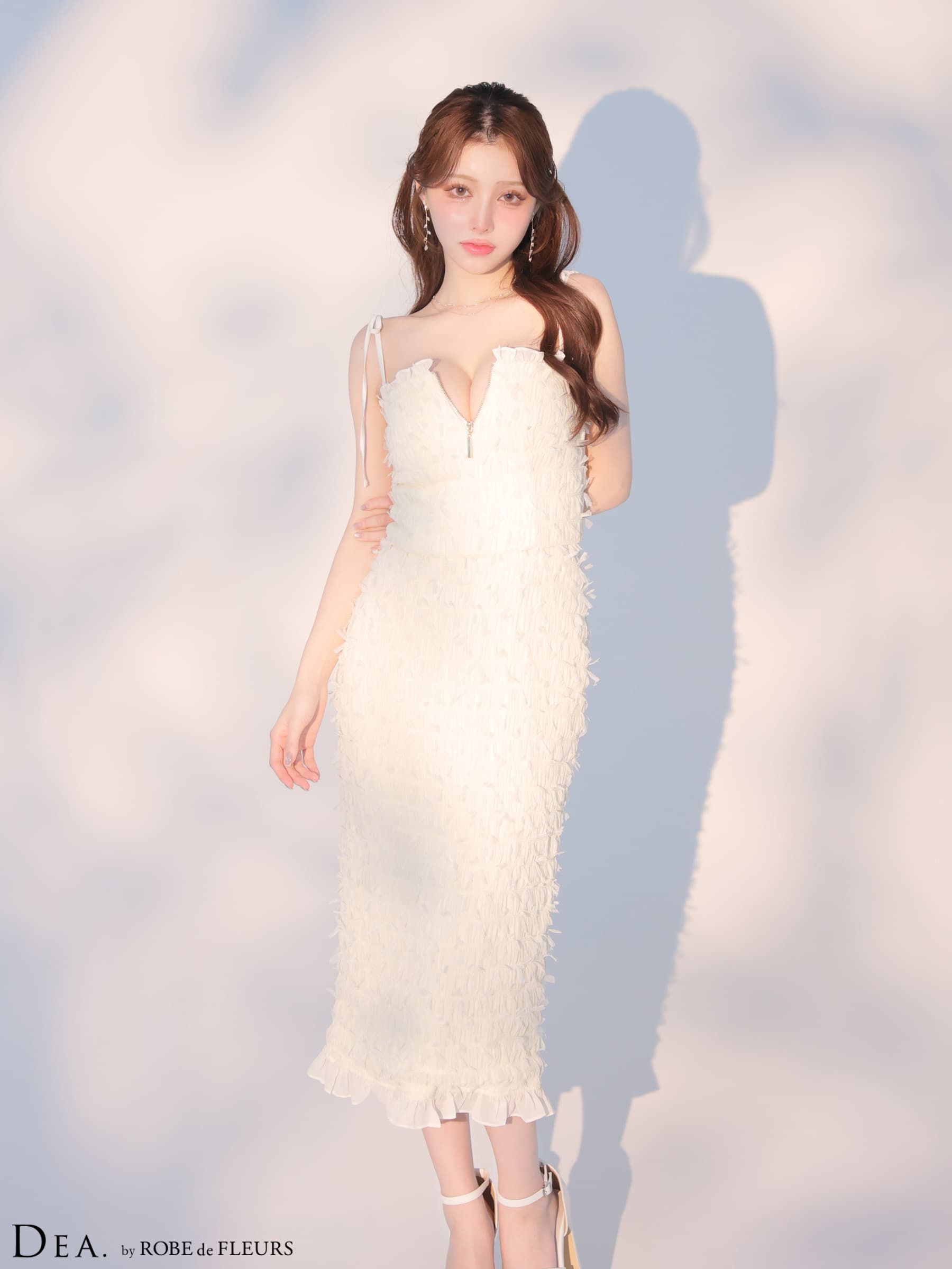 DEA. ディア バイ ローブドフルール 立体チュールフロントジップタイトツーピースキャバドレス de4348-c
