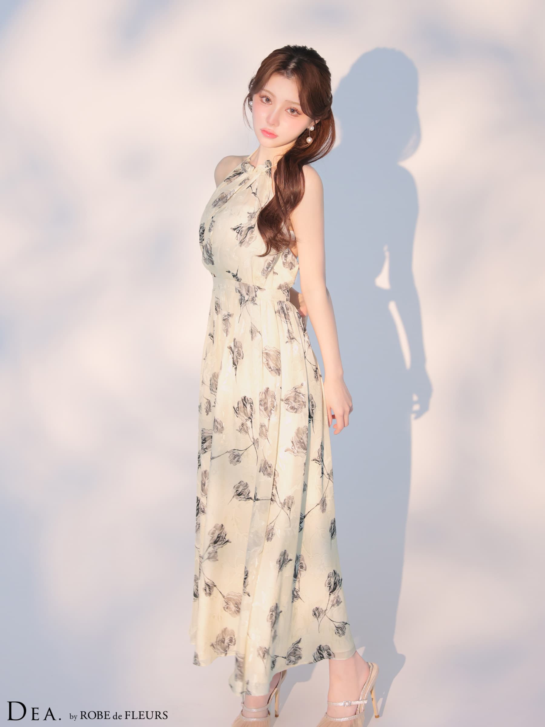 DEA. ディア バイ ローブドフルール 【XS～Lサイズあり】フラワージャガードシフォンホルターネックロングキャバドレス de4642-c