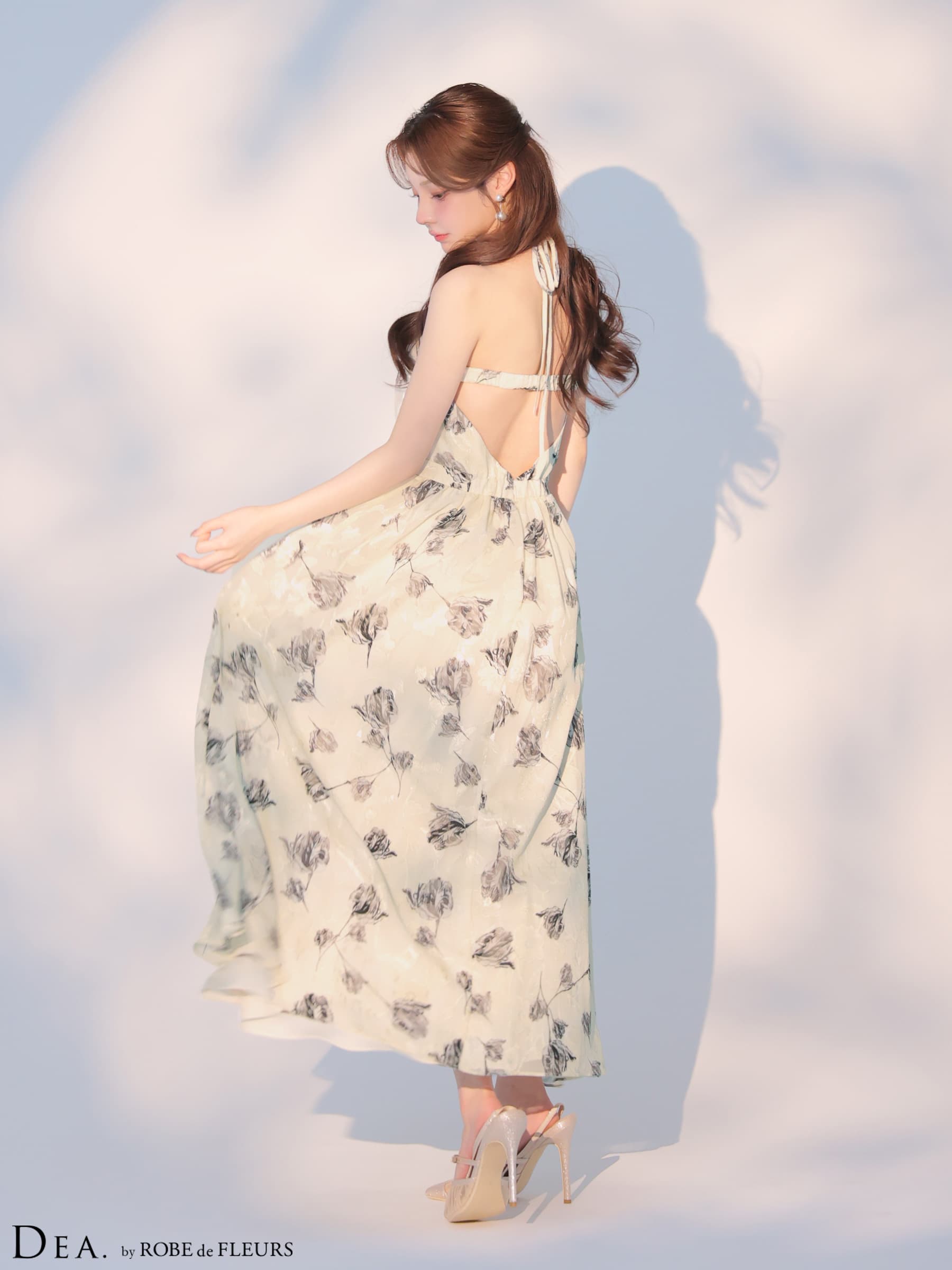 DEA. ディア バイ ローブドフルール 【XS～Lサイズあり】フラワージャガードシフォンホルターネックロングキャバドレス de4642-c