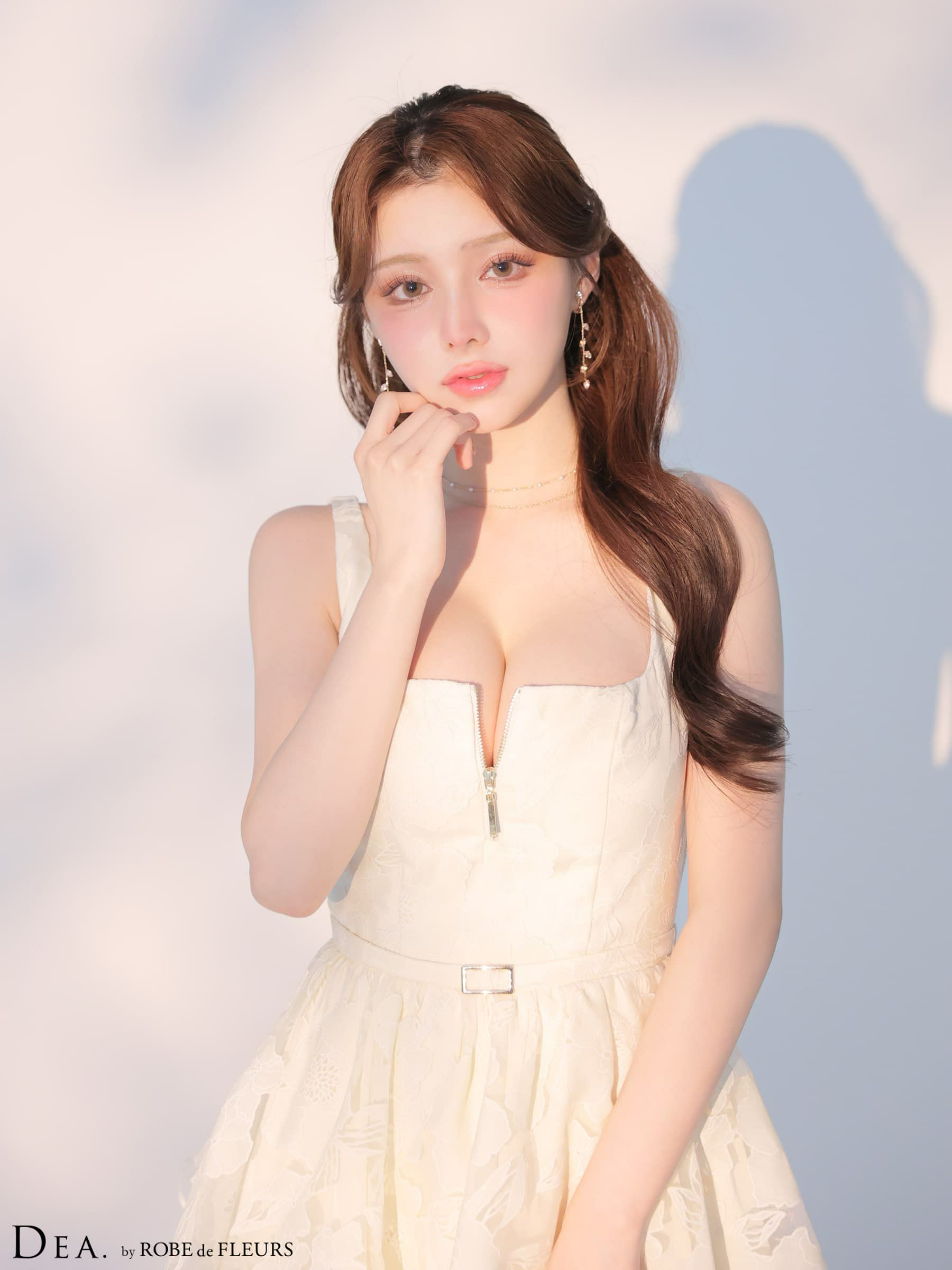 DEA. ディア バイ ローブドフルール 【XS～Lサイズあり】 オーガンジーフラワーティアードロングキャバドレス de4171-c