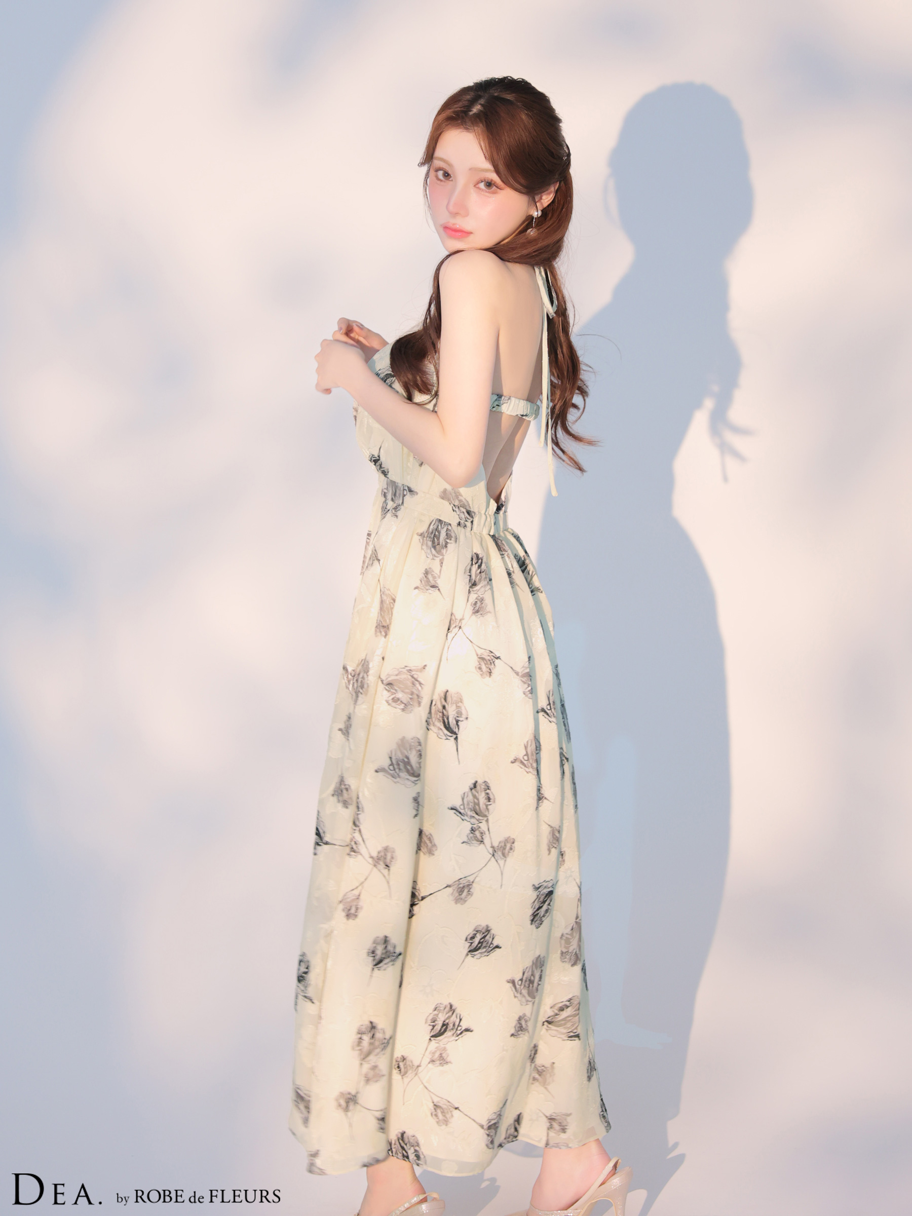 DEA. ディア バイ ローブドフルール 【XS～Lサイズあり】フラワージャガードシフォンホルターネックロングキャバドレス de4642