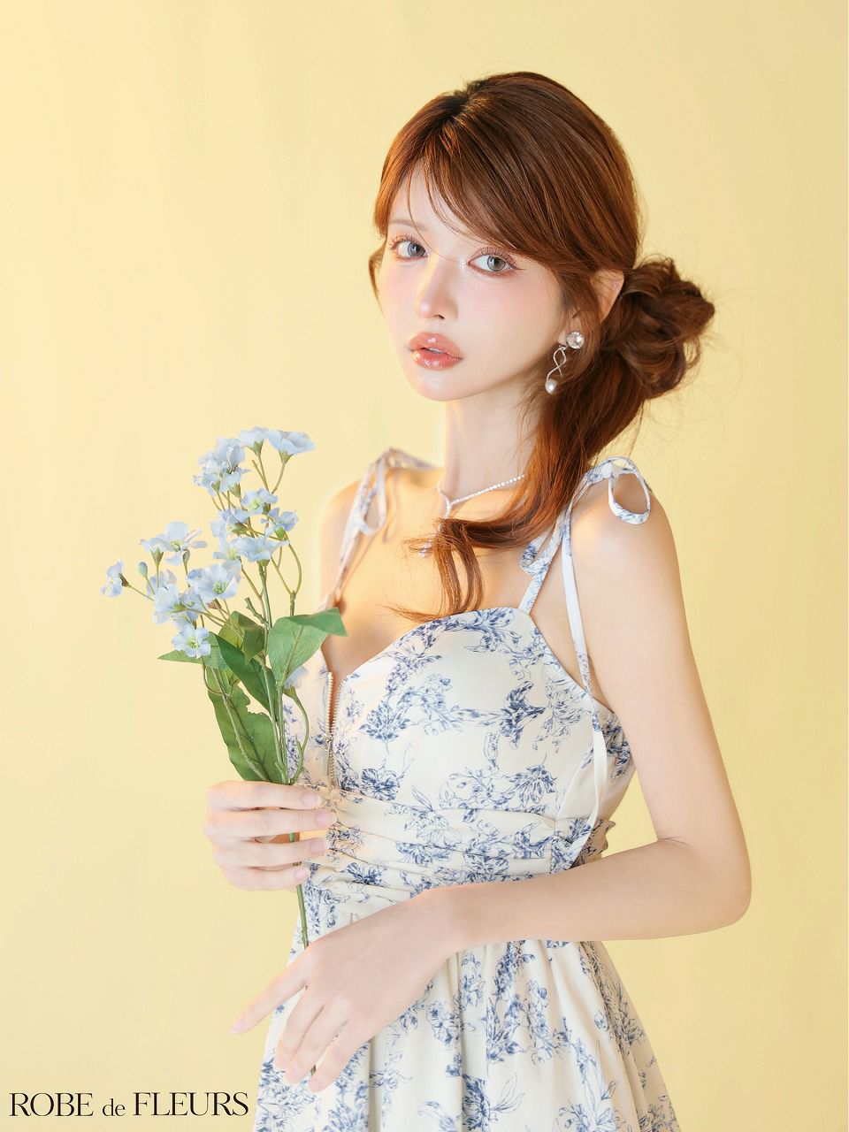 ROBE de FLEURS ローブドフルール 【XSサイズあり】 クラシカルフラワーフレアミニキャバドレス fm4623