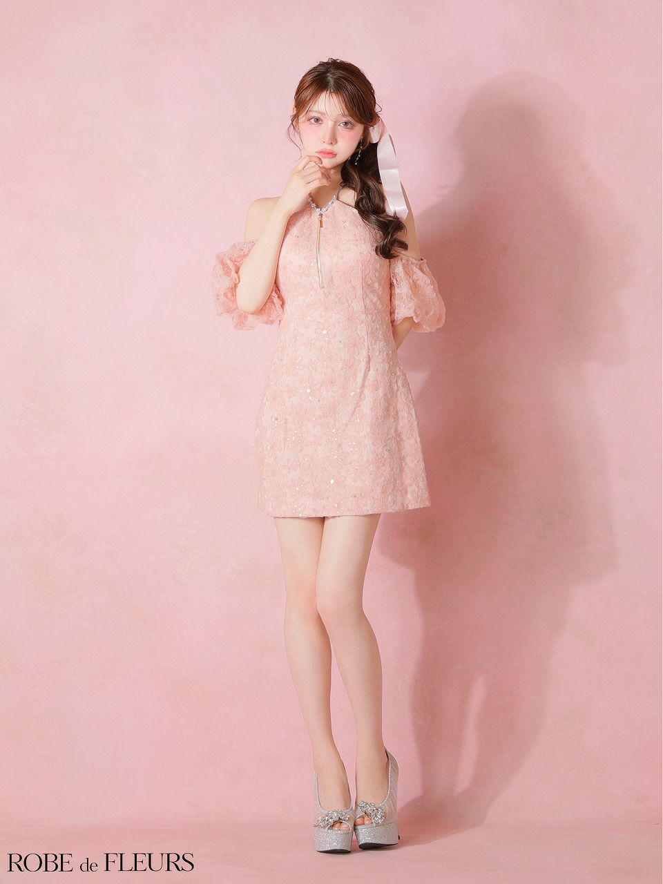 ROBE de FLEURS ローブドフルール 【XSサイズあり】 フラワーレースラメチュールホルタータイトミニキャバドレス fm4404