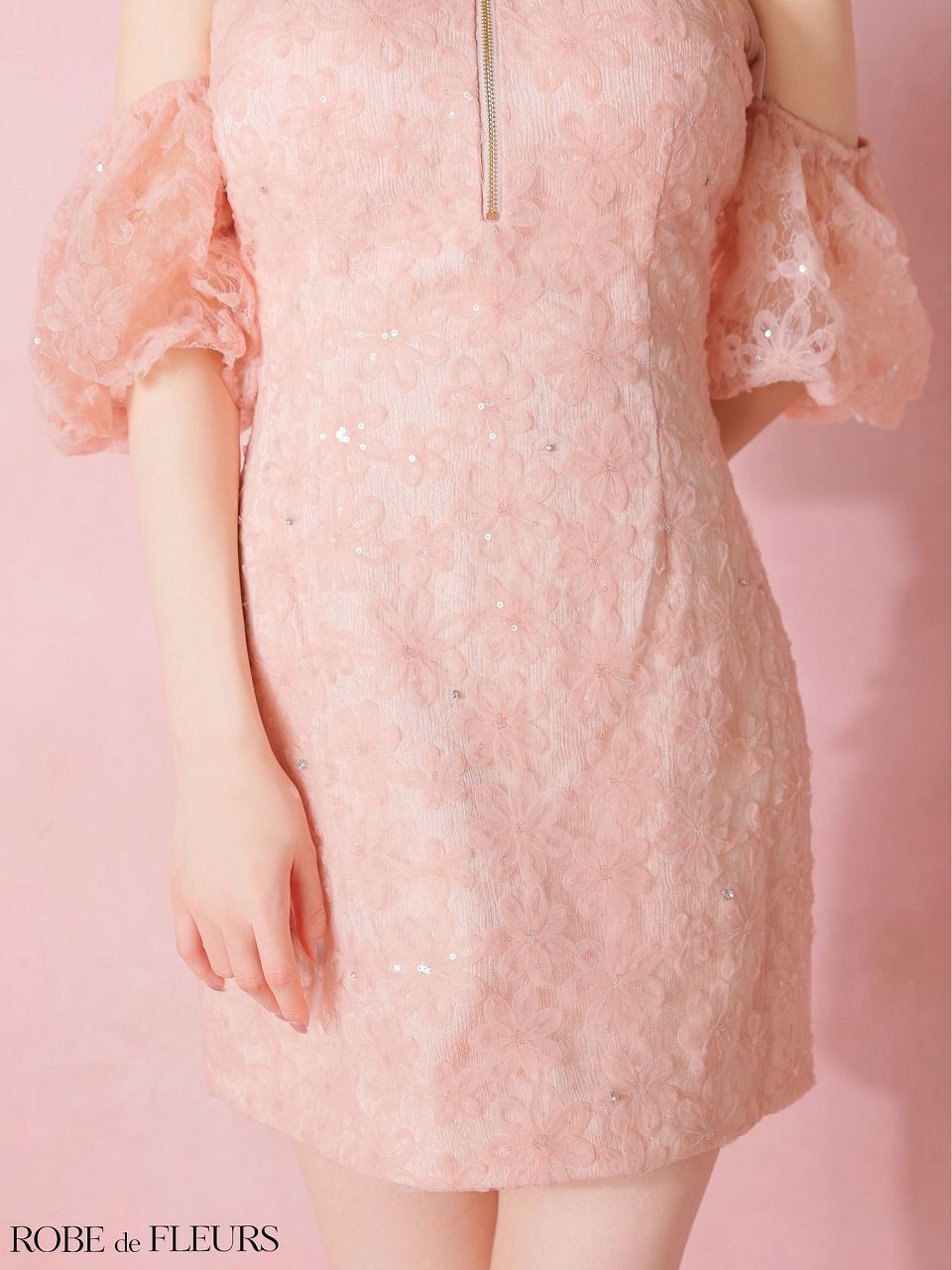 ROBE de FLEURS ローブドフルール 【XSサイズあり】 フラワーレースラメチュールホルタータイトミニキャバドレス fm4404