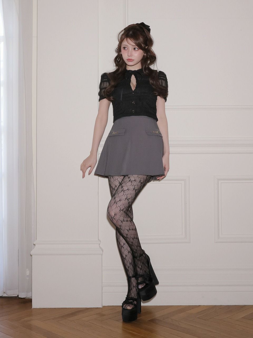 ROBE de FLEURS ローブドフルール 【XSサイズあり】 ドットフリルリボンセットアップミニキャバドレス fm4639