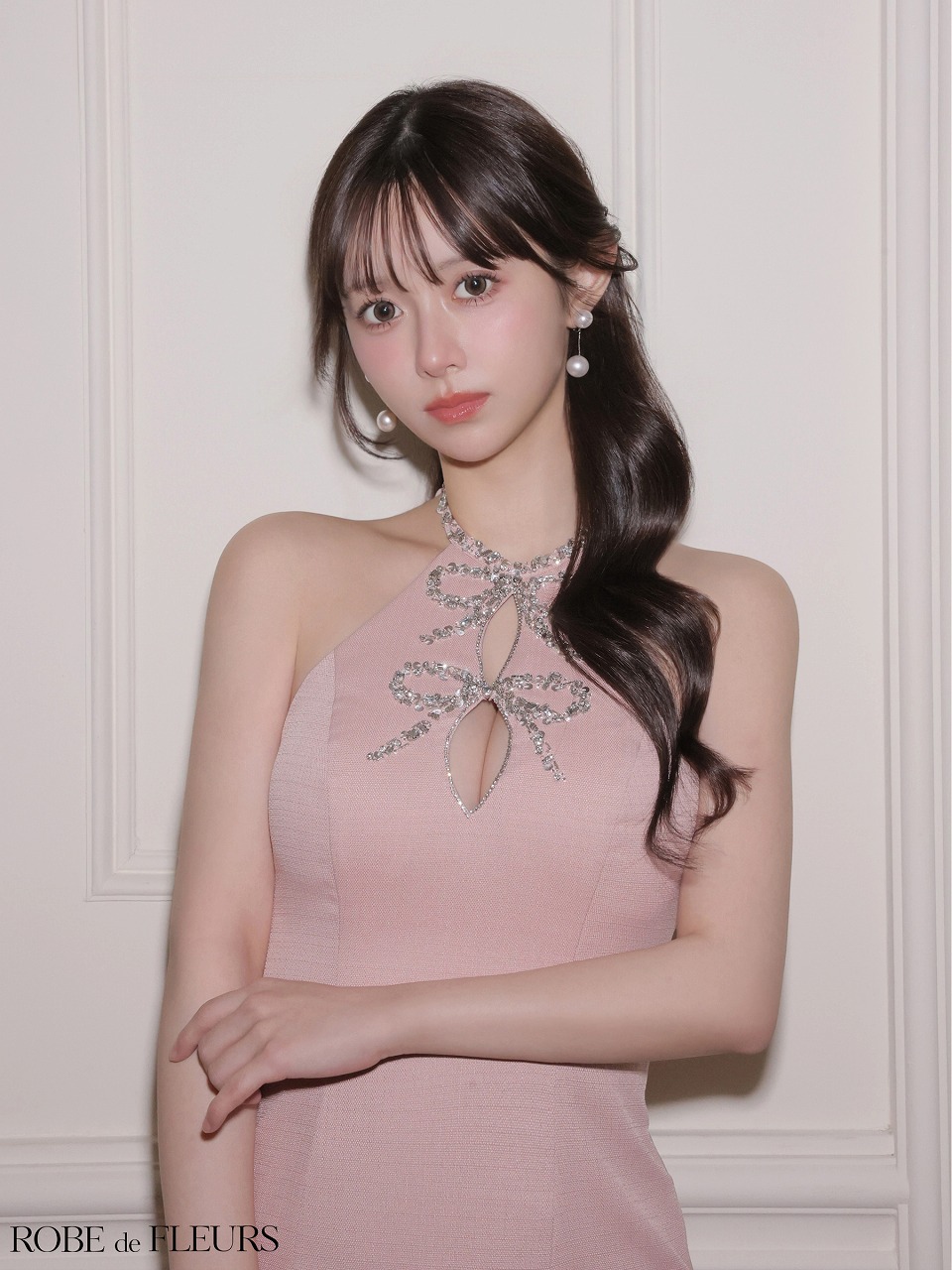 ROBE de FLEURS ローブドフルール 【XSサイズあり】 ツイードビジューリボンホルターミニキャバドレス fm4163