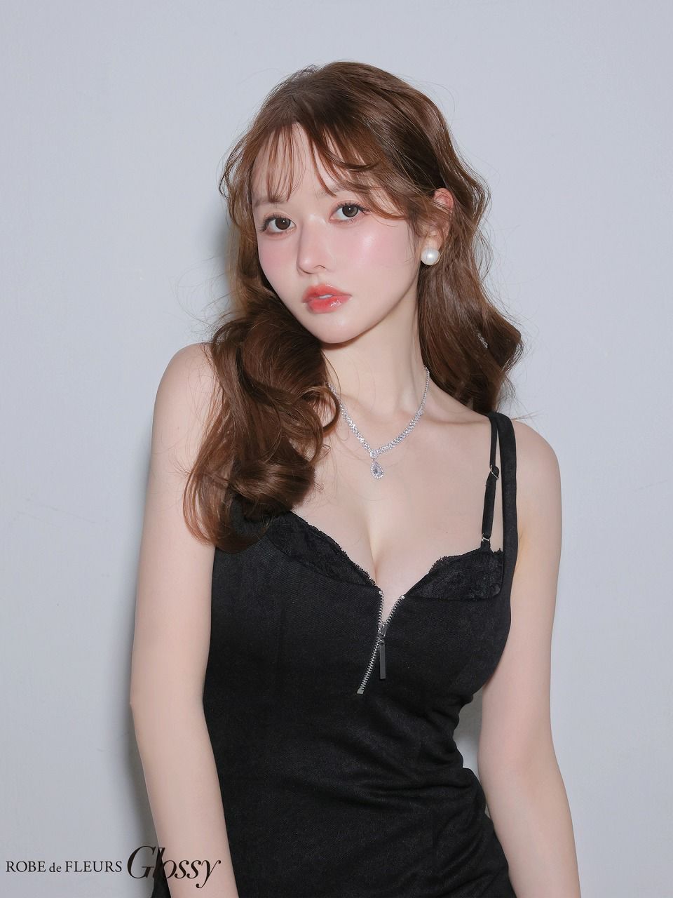 Glossy ローブドフルールグロッシー 【XSサイズあり】バックレースフロントジップタイトミニキャバドレス gl4155