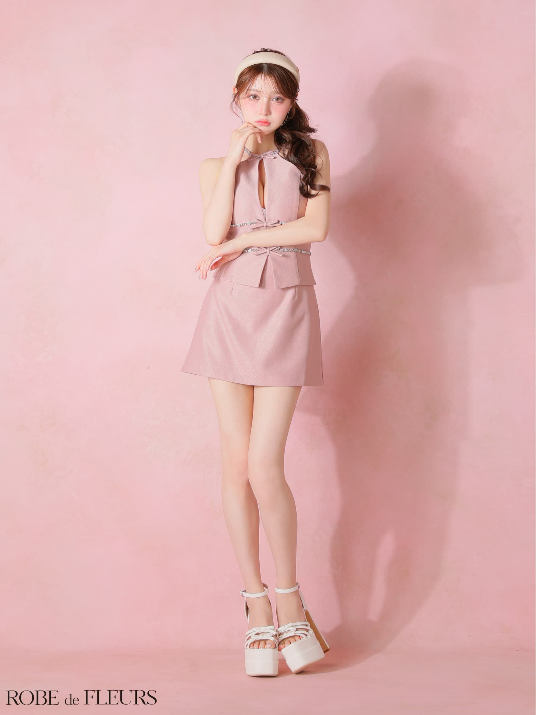 ROBE de FLEURS ローブドフルール 【XSサイズあり】ラメツイルビジューリボンホルターネックセットアップミニキャバドレス fm4343-c